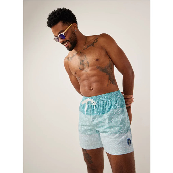 Chubbies 7” Classic Swim Trunks Medium The Whale Sharks Blue NWT - Picture 3 of 6